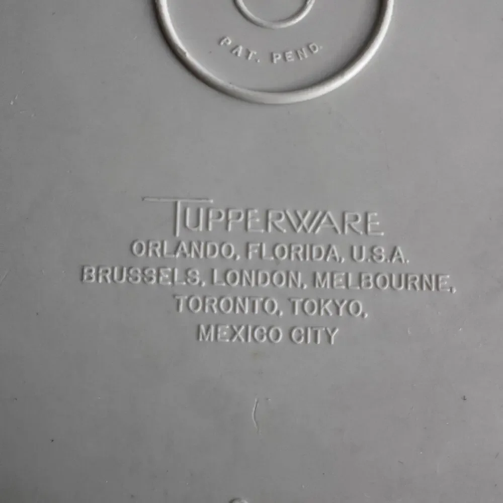 Tupperware vintage 1970s